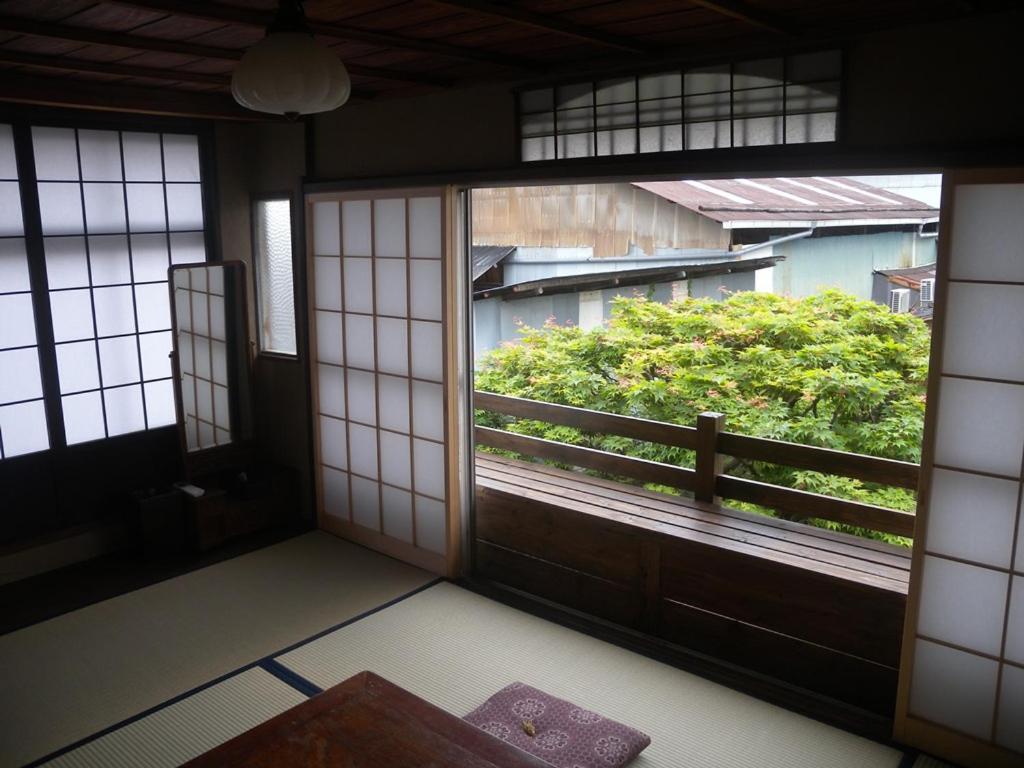 Japanese-Style Triple Room - Second Floor