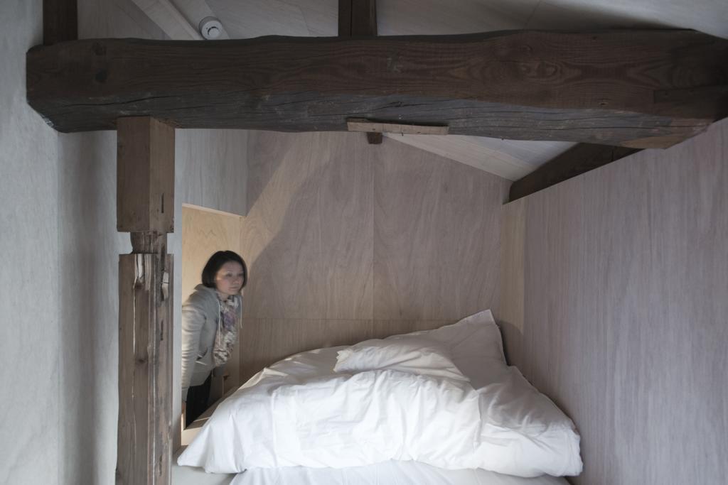 Economy Single Room with Small Double Bed - Female Only