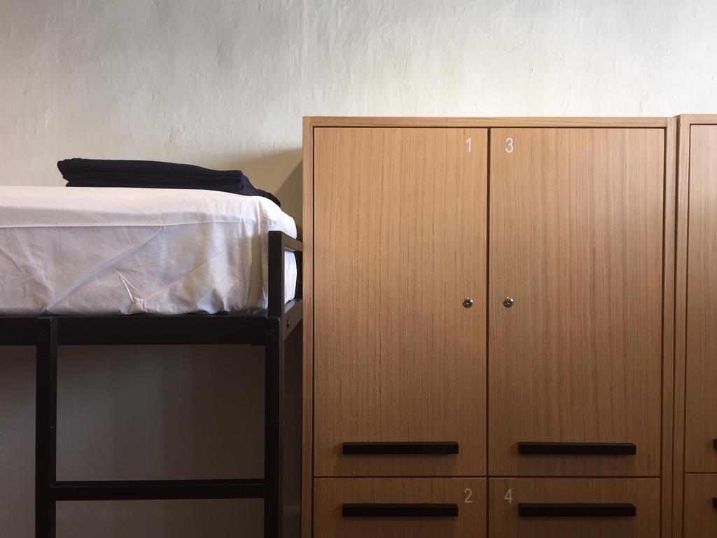 Bed in 8-Bed Mixed Dormitory Room