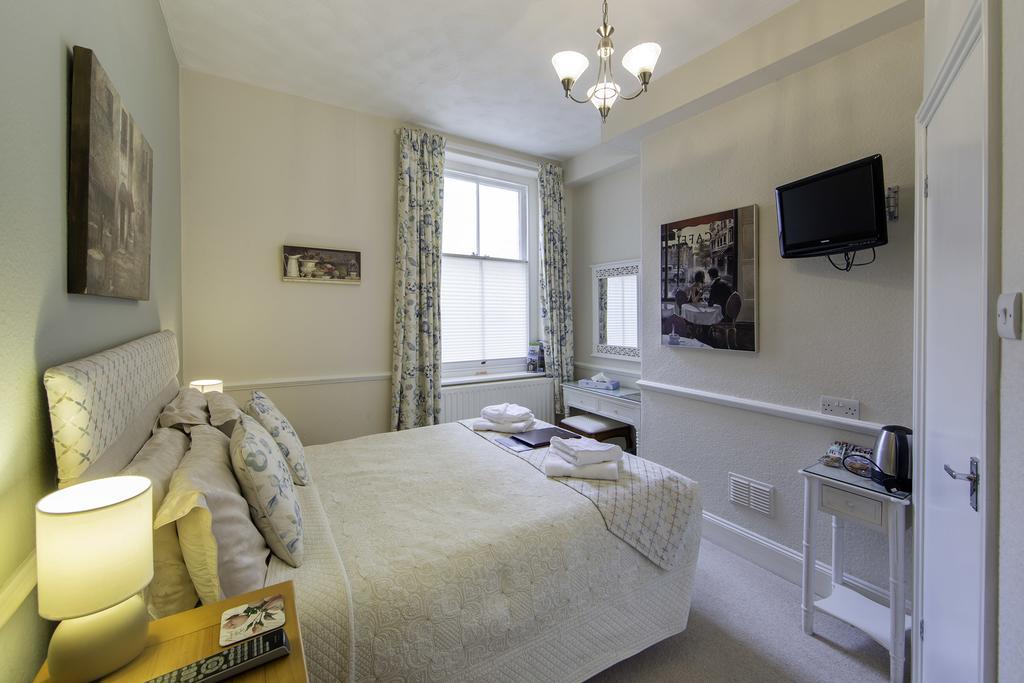 Ground Floor Double Room - No dogs