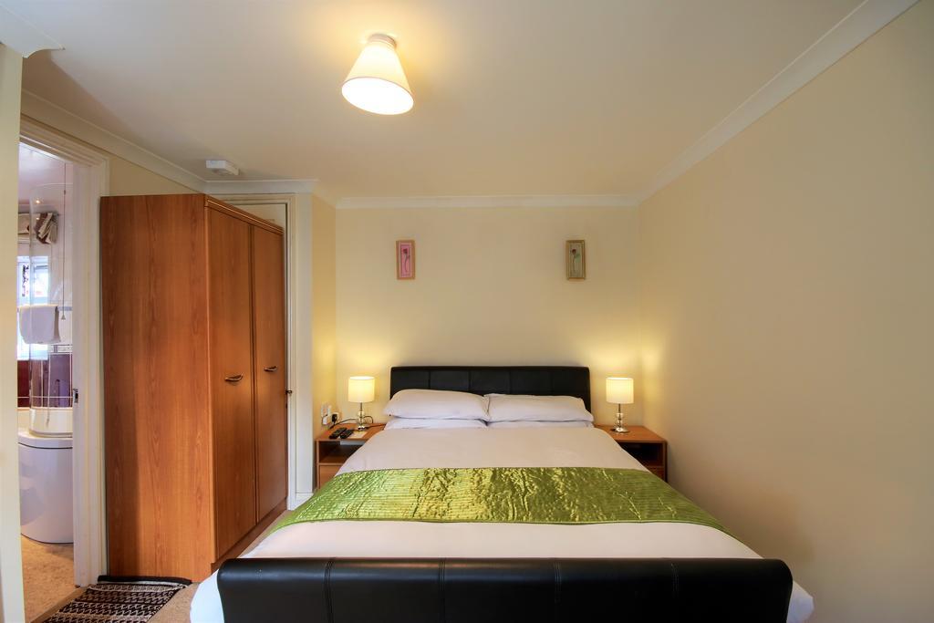 Cromer Double Room Private Bathroom,396660945:JPEG