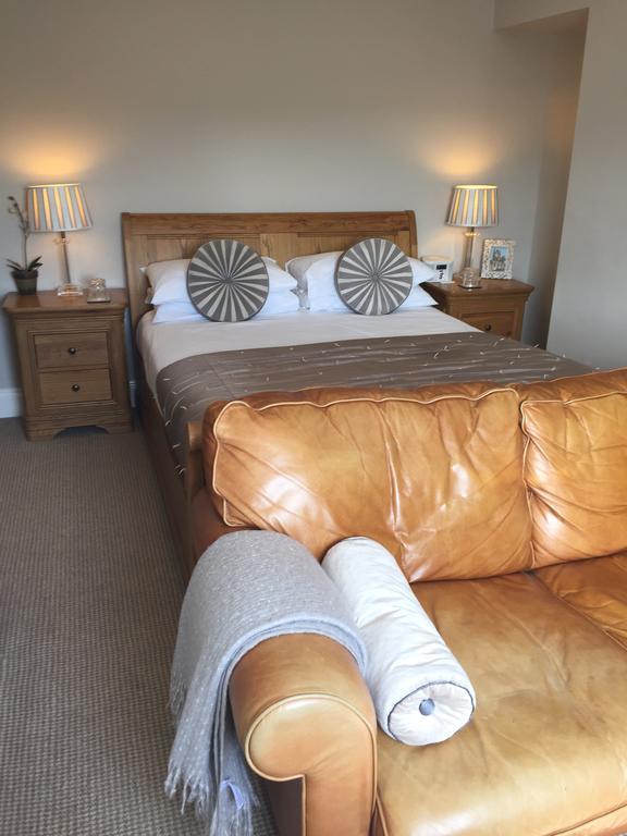 Superior King Room with Parking