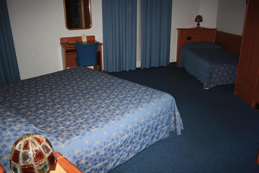 Economy Double En-Suite Room