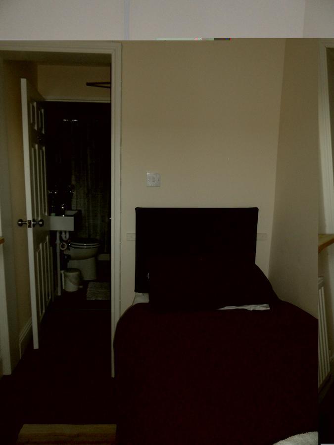 Single Room with Private Bathroom
