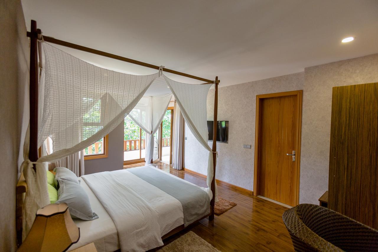 Grand Ocean View Suite (20% off on Return Shared Speed Boat transfer from Airport)