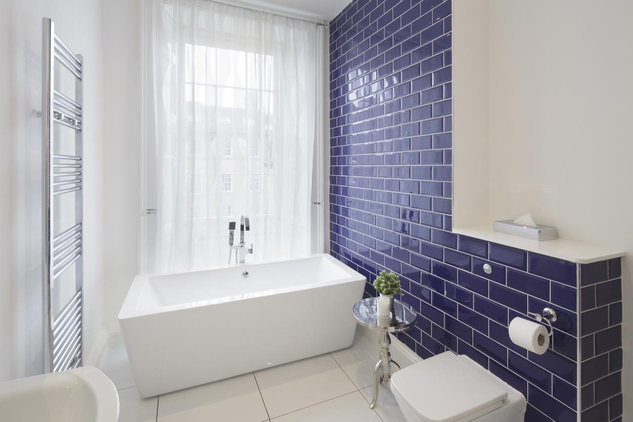 Deluxe Suite with Spa Bath,943543435:JPEG