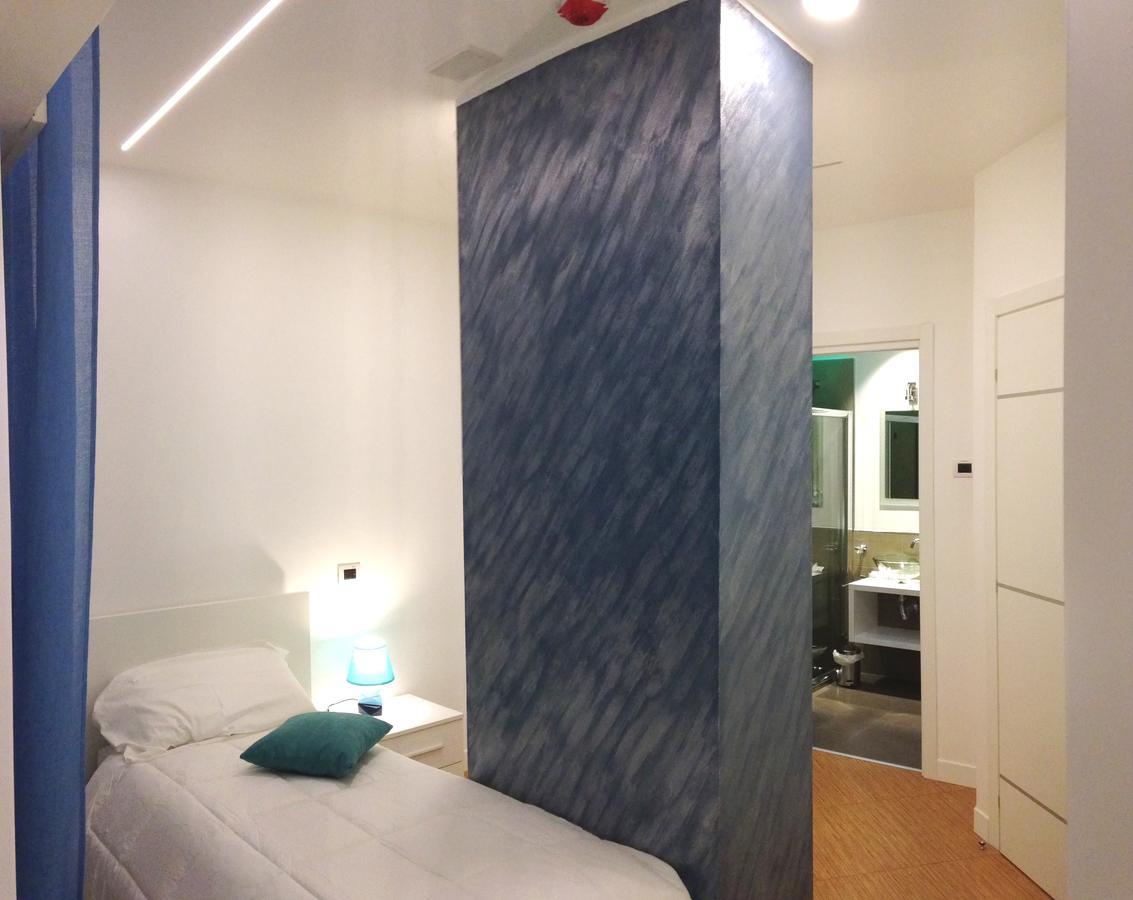Twin Room,220002569:JPEG