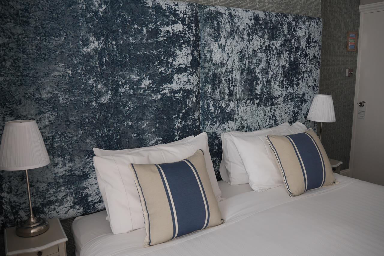 Superior King Room with En-Suite