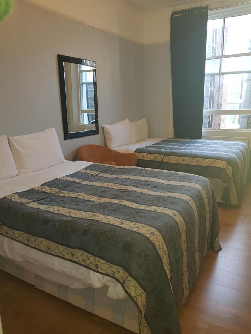 Quadruple Room with Private Bathroom