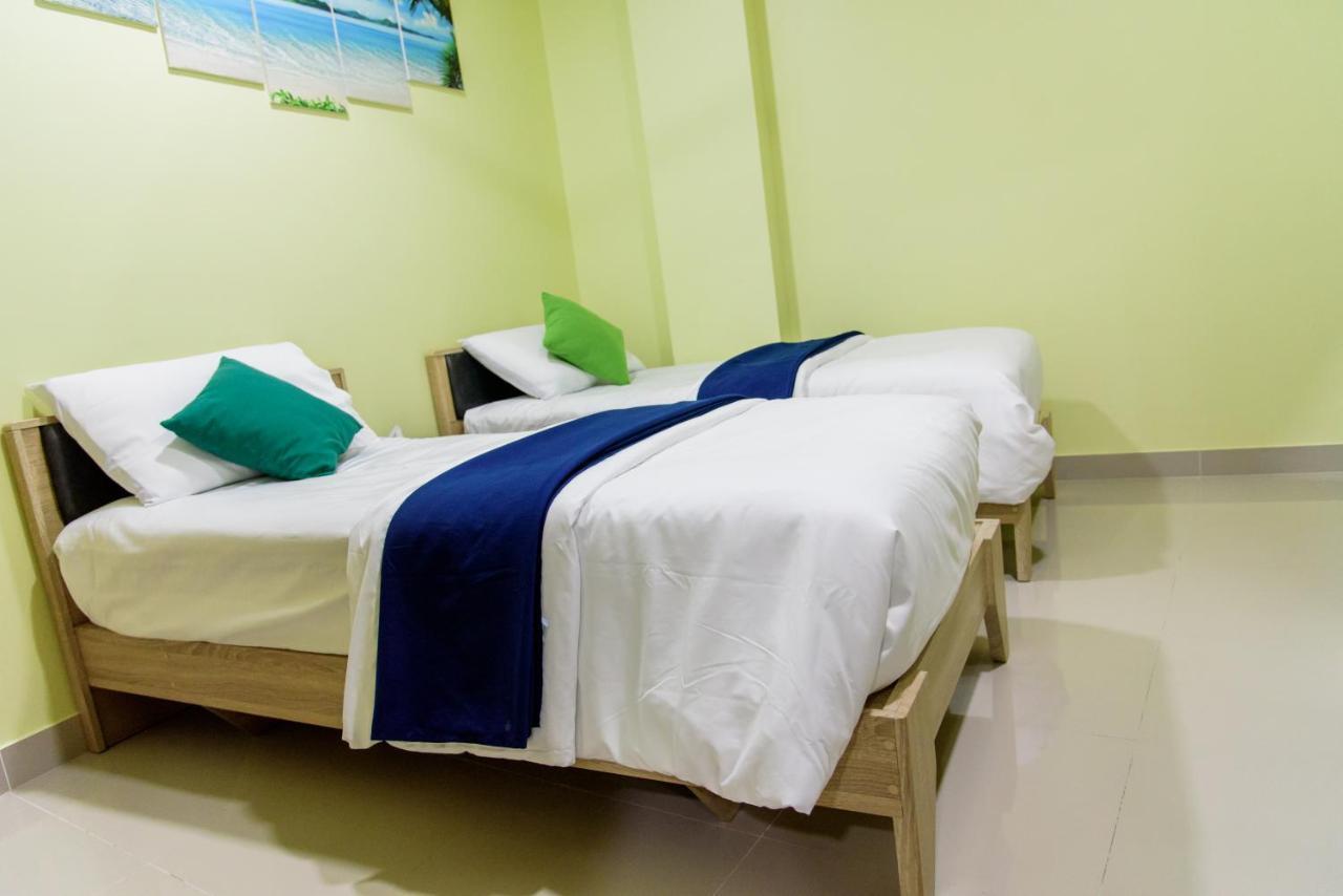 Deluxe Double Room (Free Return Airport Transfer)