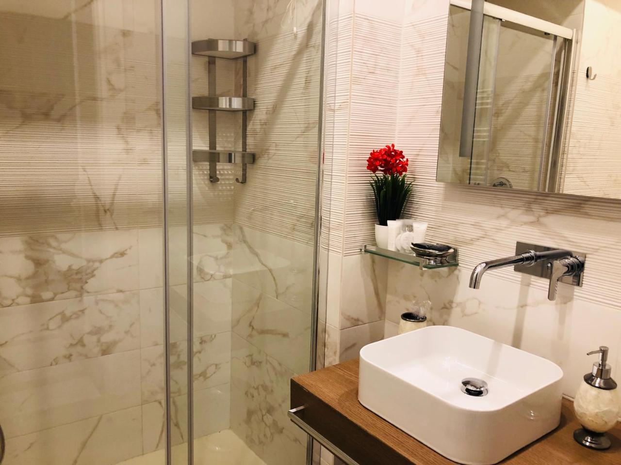 Superior Deluxe Double or Twin Room