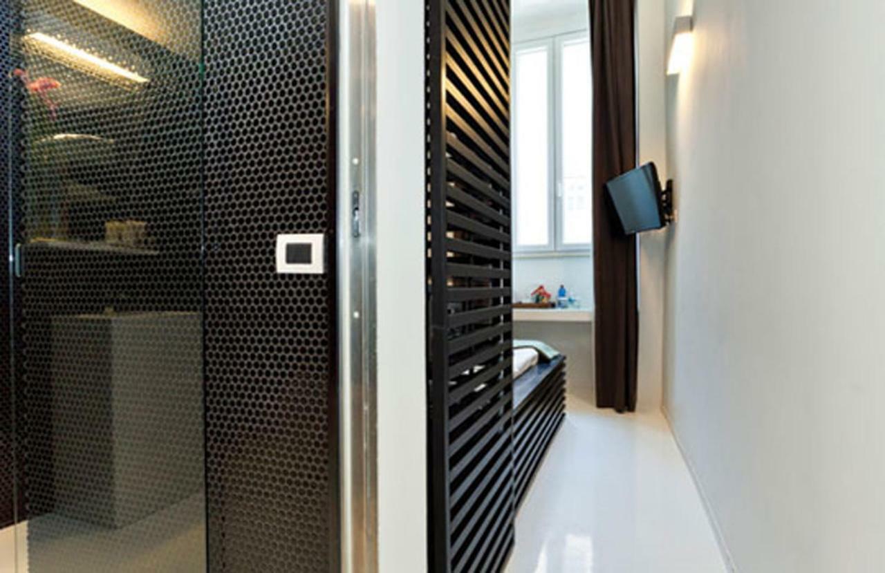 Large Single Room