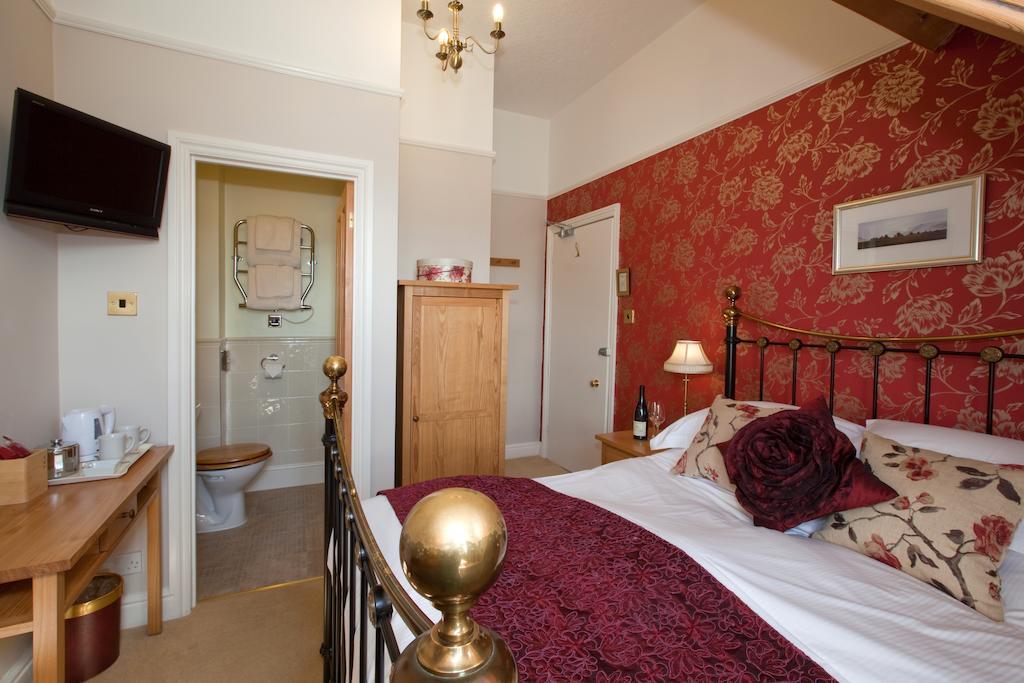 Double Room with Shower