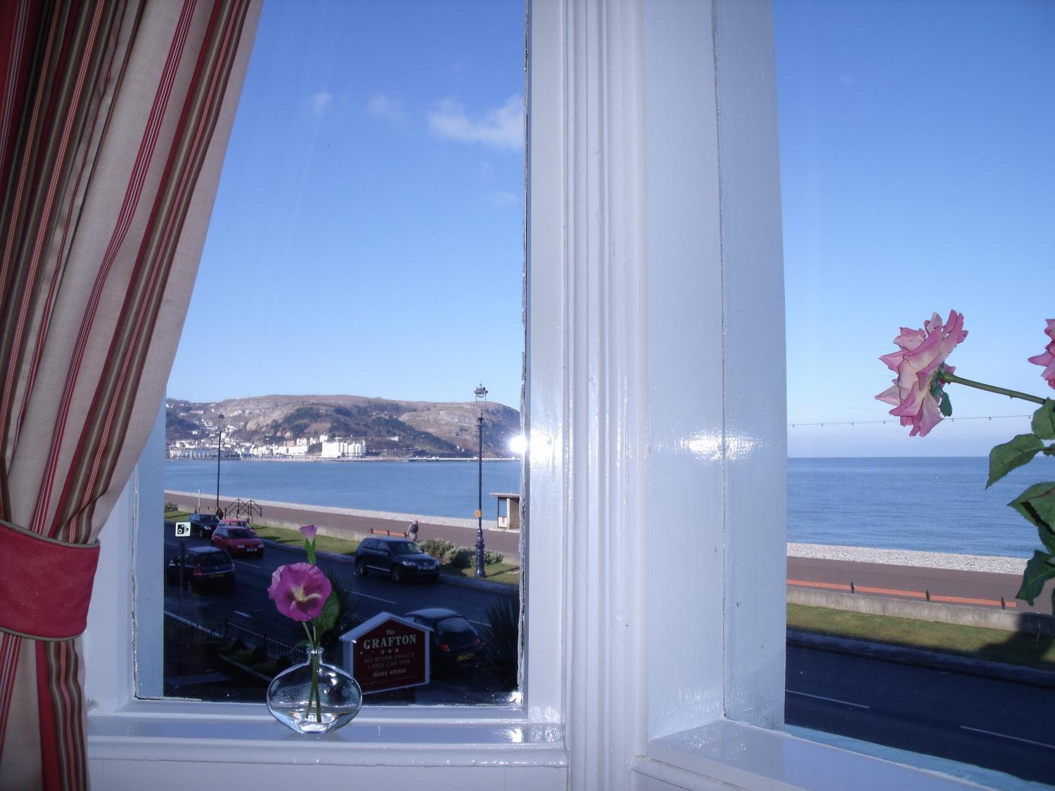 Superior King Room with Sea View
