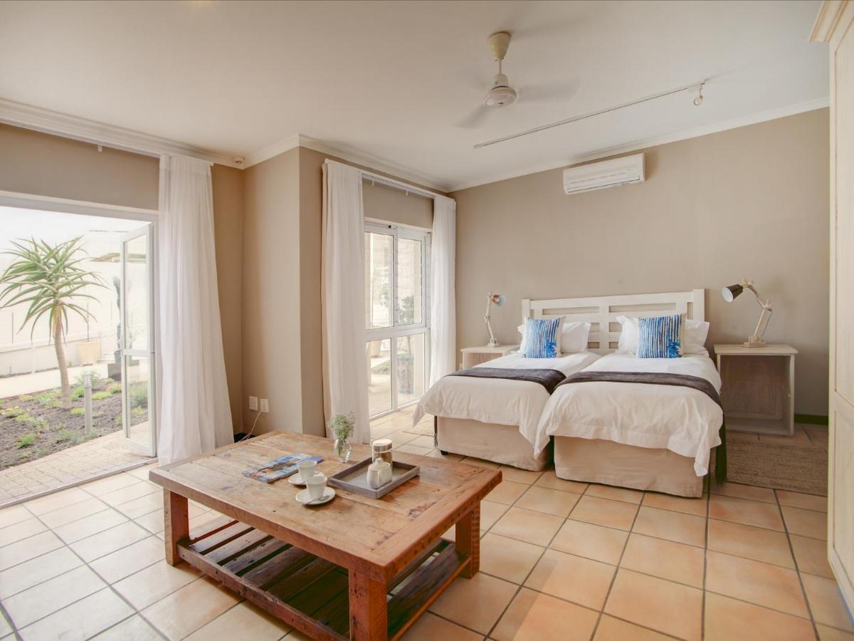 Standard Room with Garden View