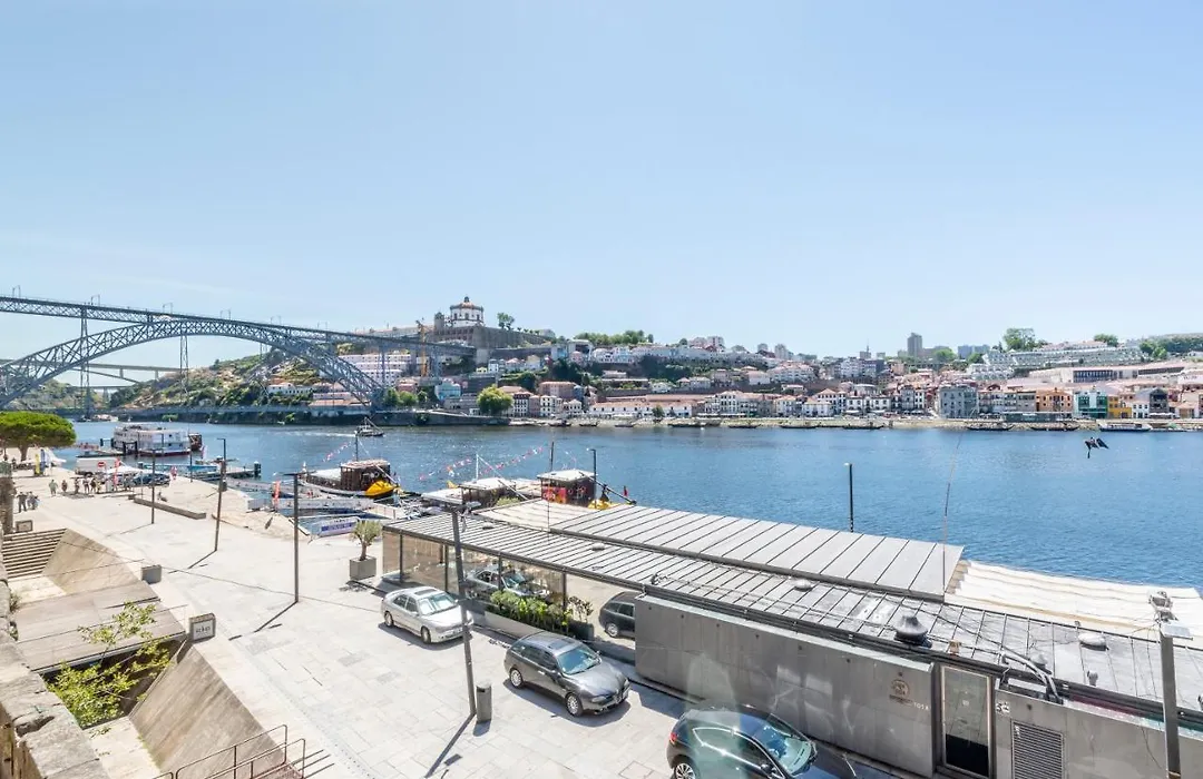 Oporto Street Fonte Taurina - Riverfront Suites (Adults Only)-1