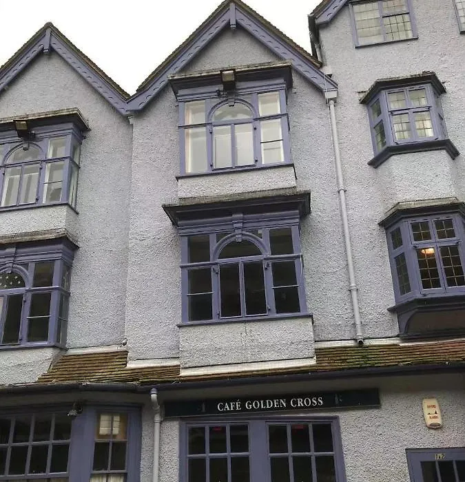 Golden Cross Guesthouse-1