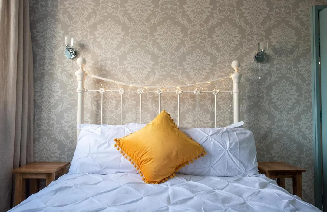 Clovelly Guest House-1