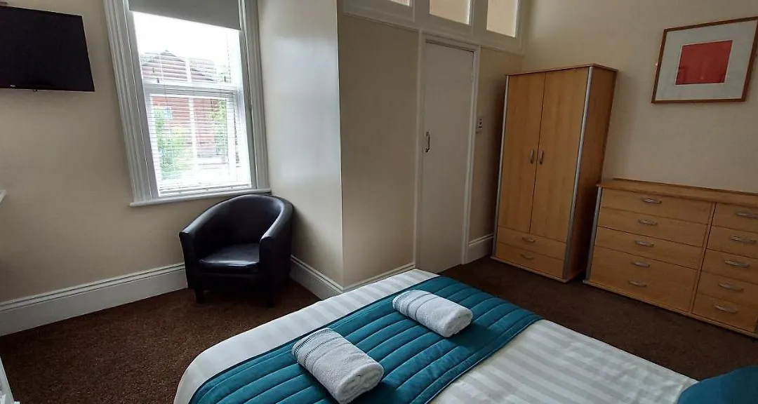 Ivanhoe Guest House-1