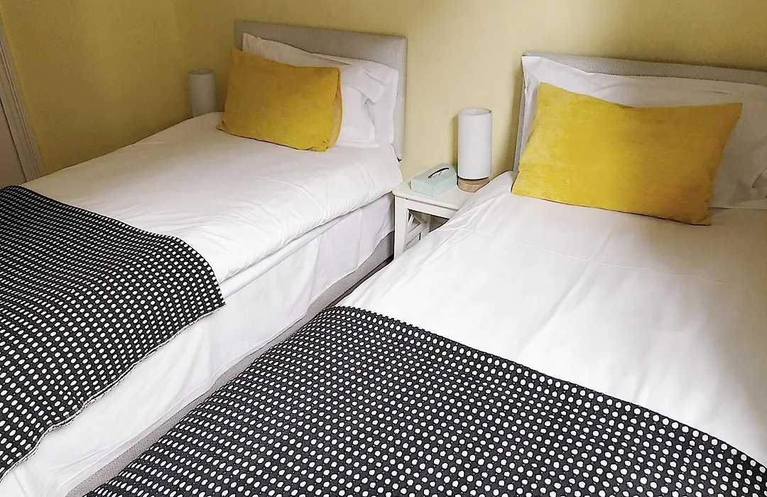 Caspian Hotel-1