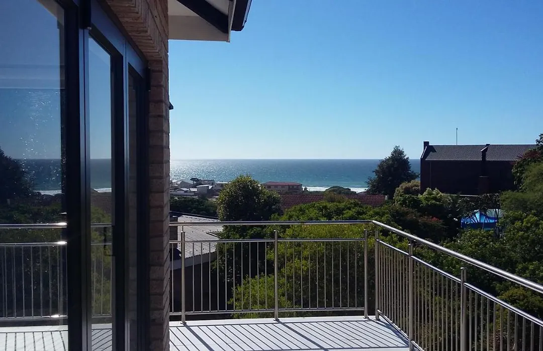The Lookout Deck - Near Secrets Beach-1