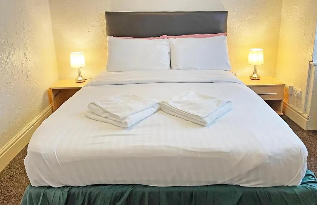 Balin Helmshore Hotel-1