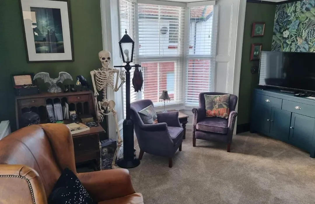 Dracula Rooms-1