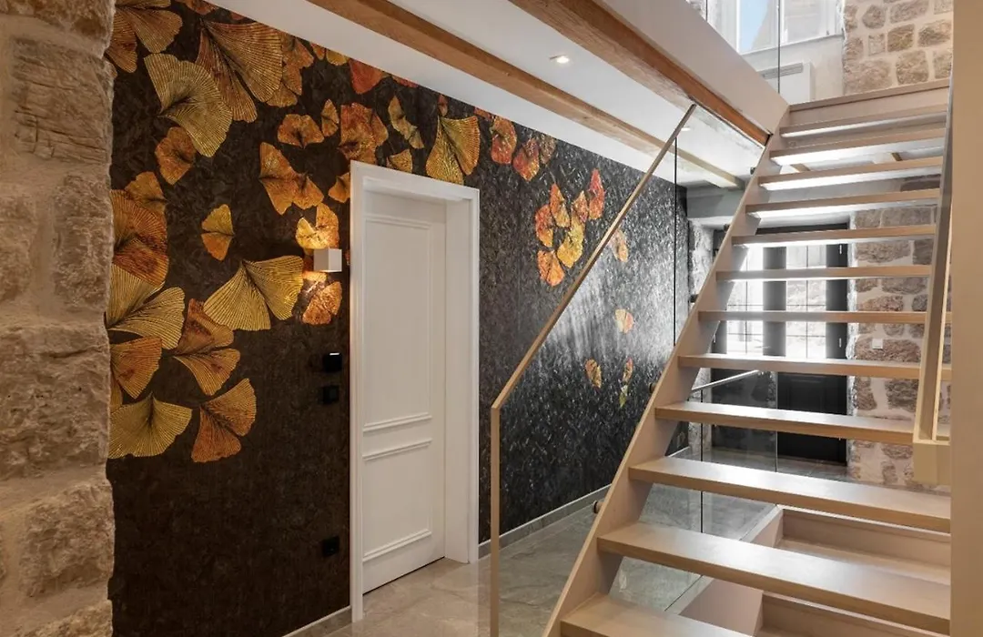 Sea Rocks Residence-1