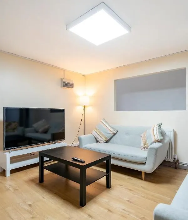 Birmingham City Centre Apartment Room Near China Town-1