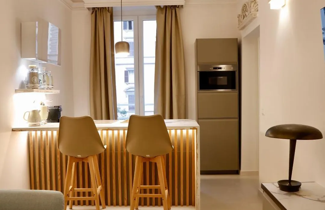 Domus Maxima - Rome Suite & Rooms-1