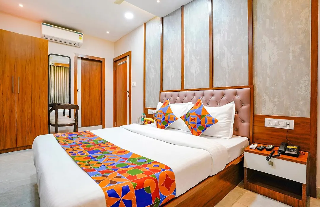Hotel Affari-1