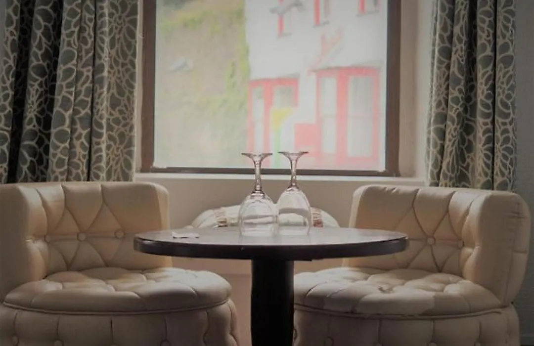 The Waterfront Townhouse Accommodation-1