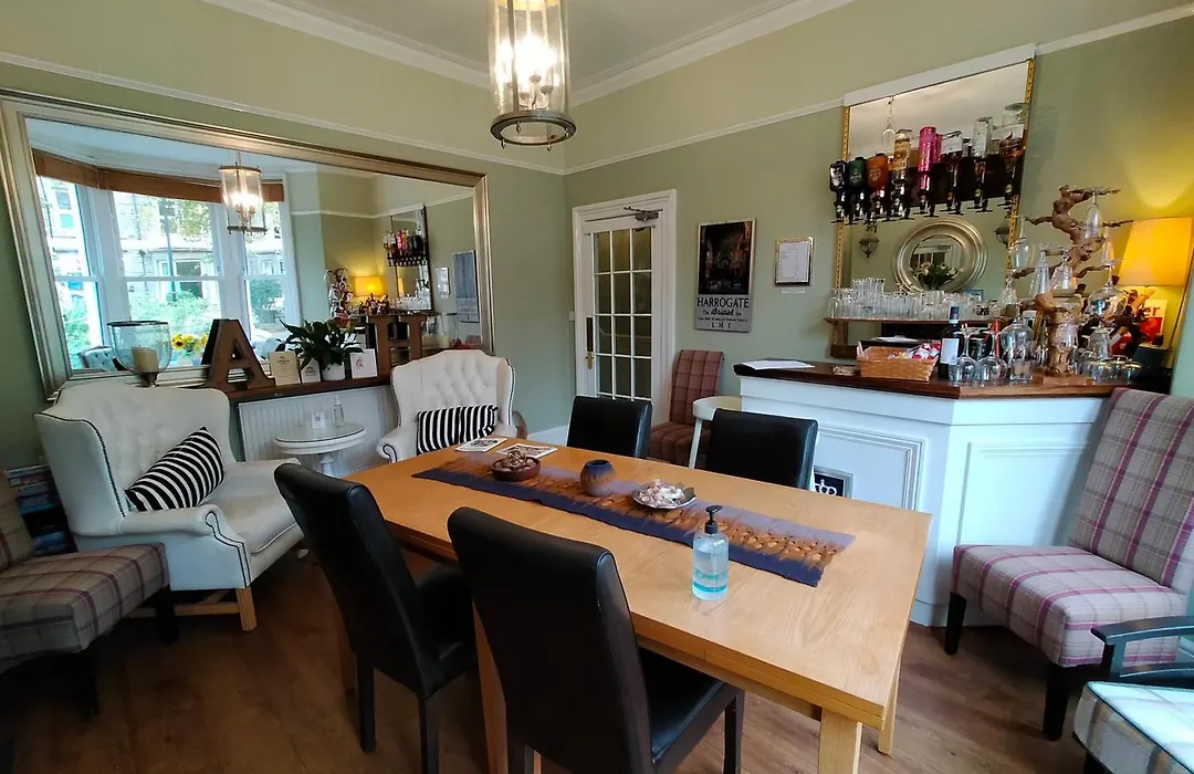 Arden House-1