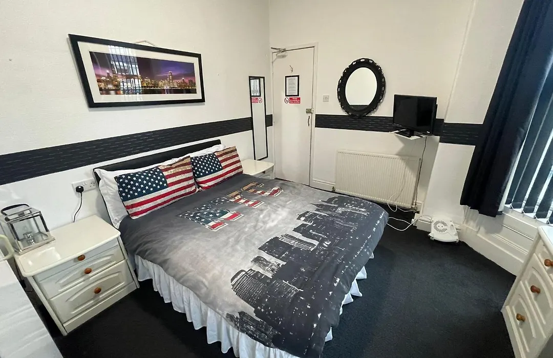 Manhattan Hotel-1