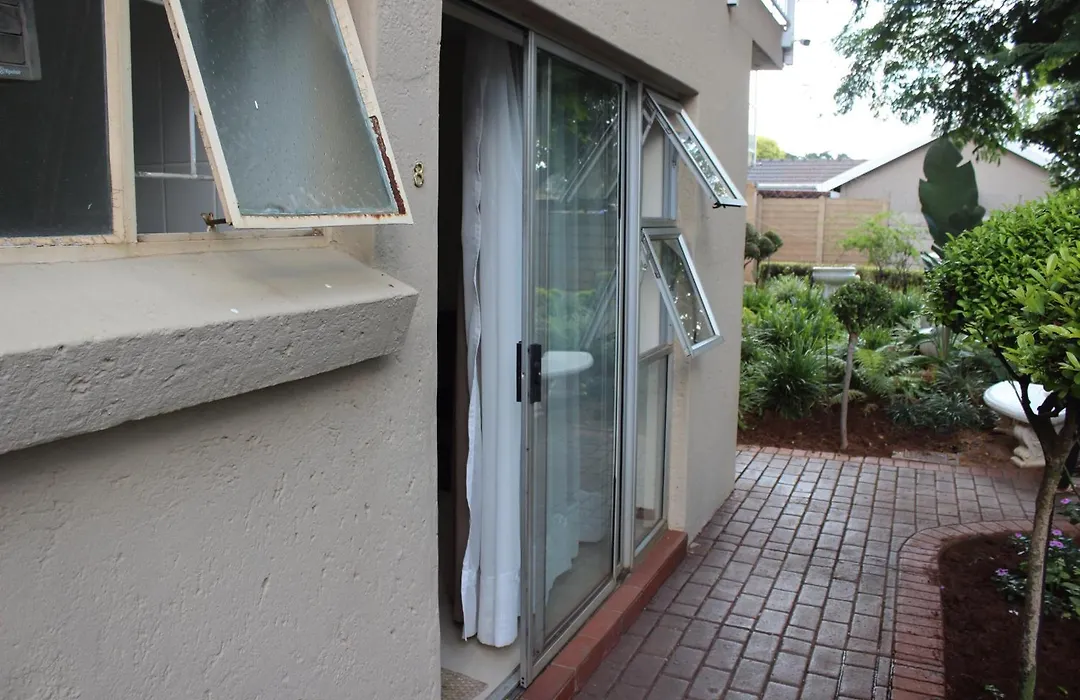 Purple Olive Guest House-1