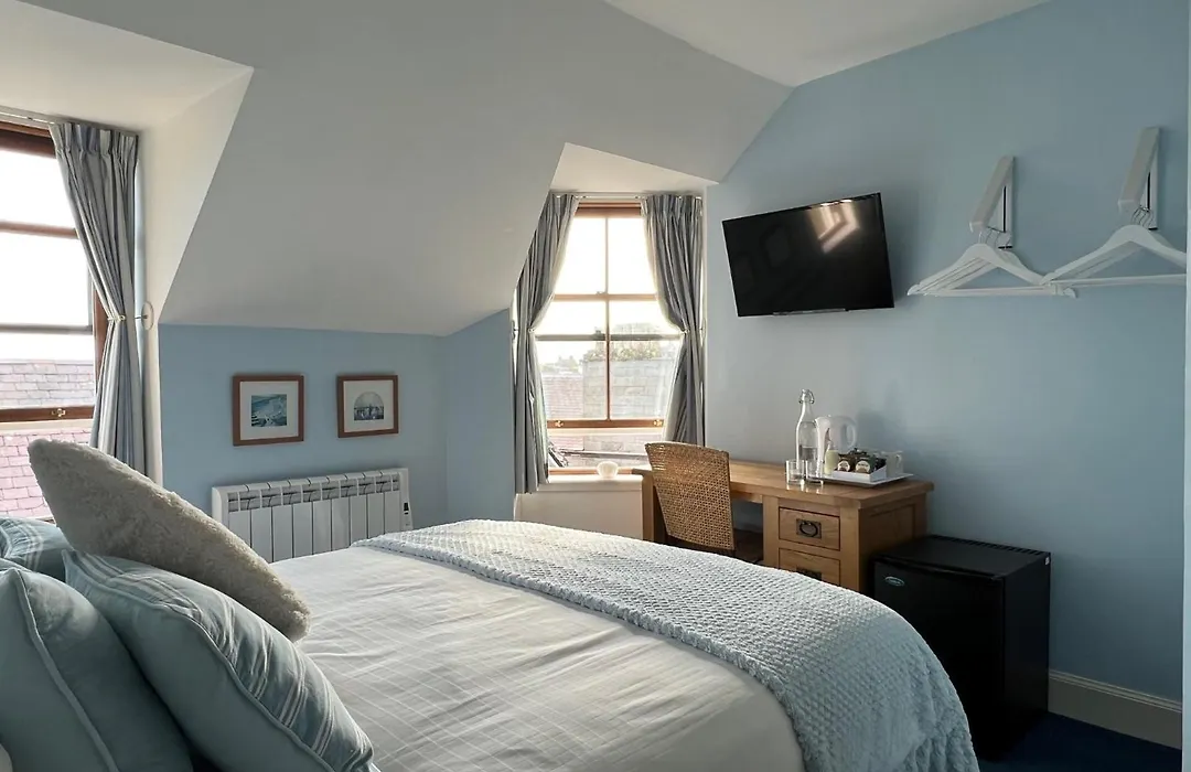 Fort Charlotte Guest House-1