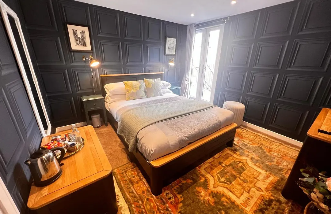 Rosehall Hotel-1