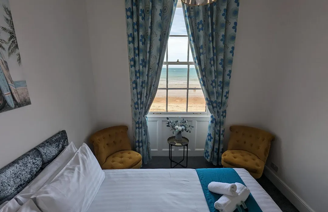 Acqua Beach Weymouth-1