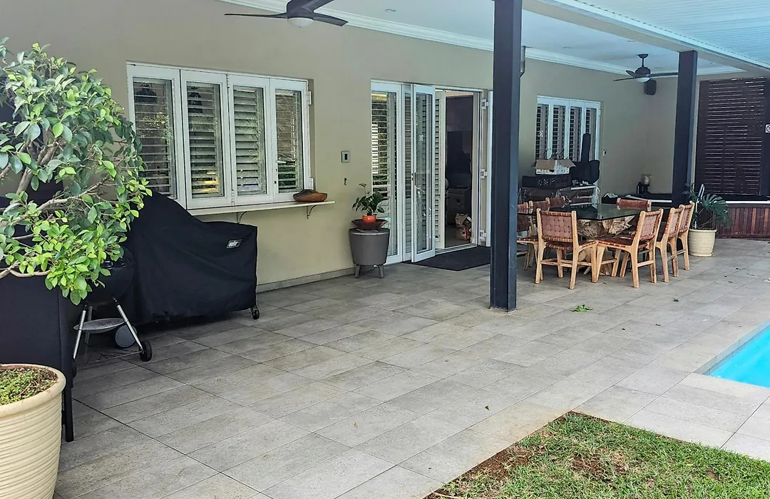 Umhlanga Eco Lodge (Adults Only)-1