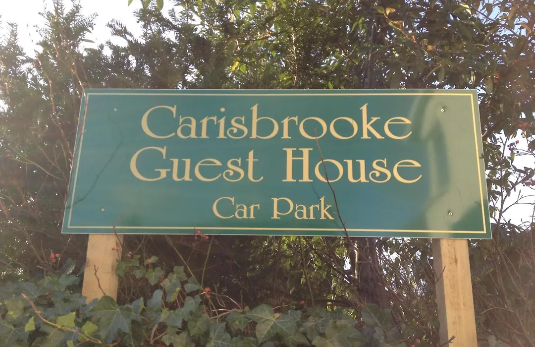 Carisbrooke Guest House-1