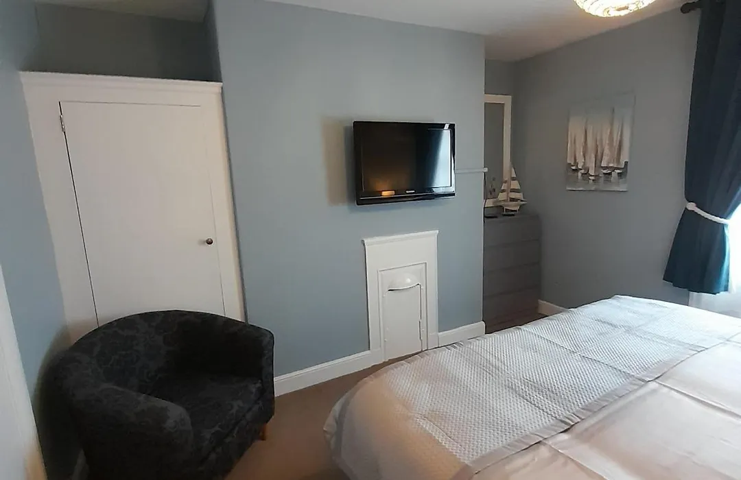 Greenlands Guest House-1