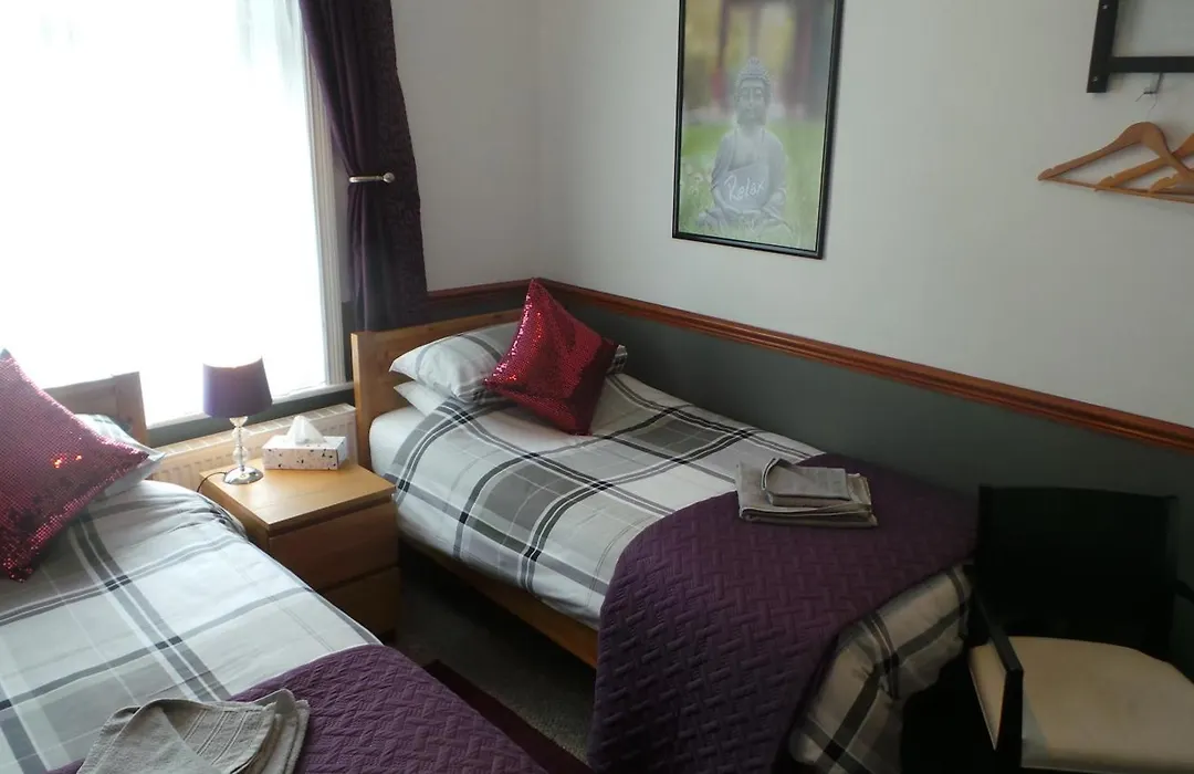 The Oakcliffe-1