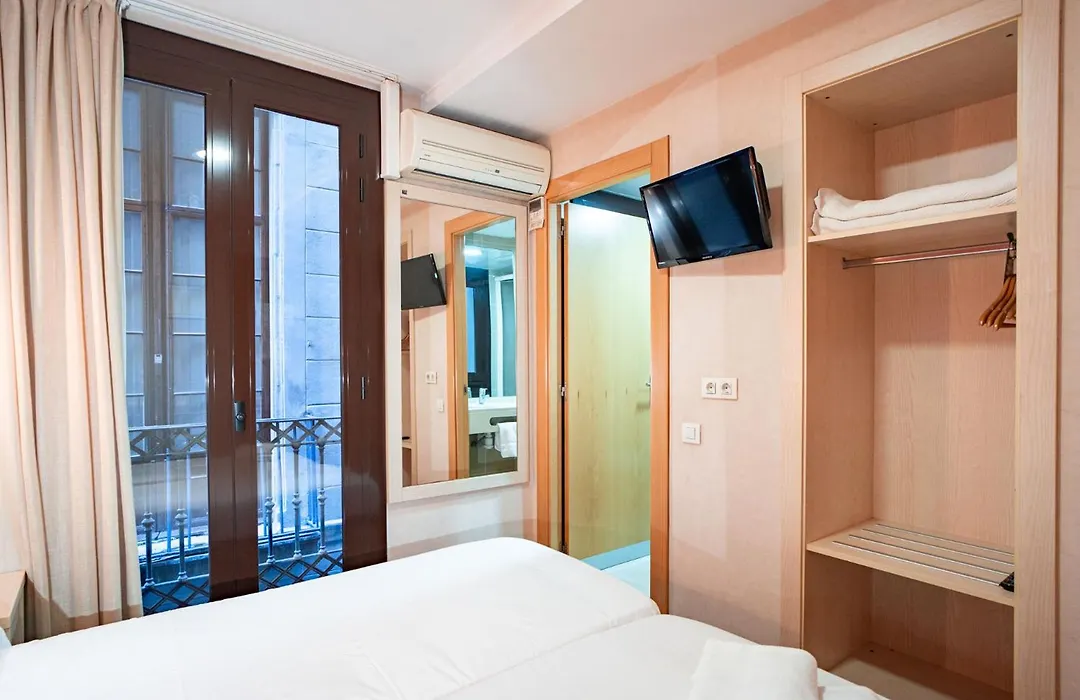 Hostal Fina-1