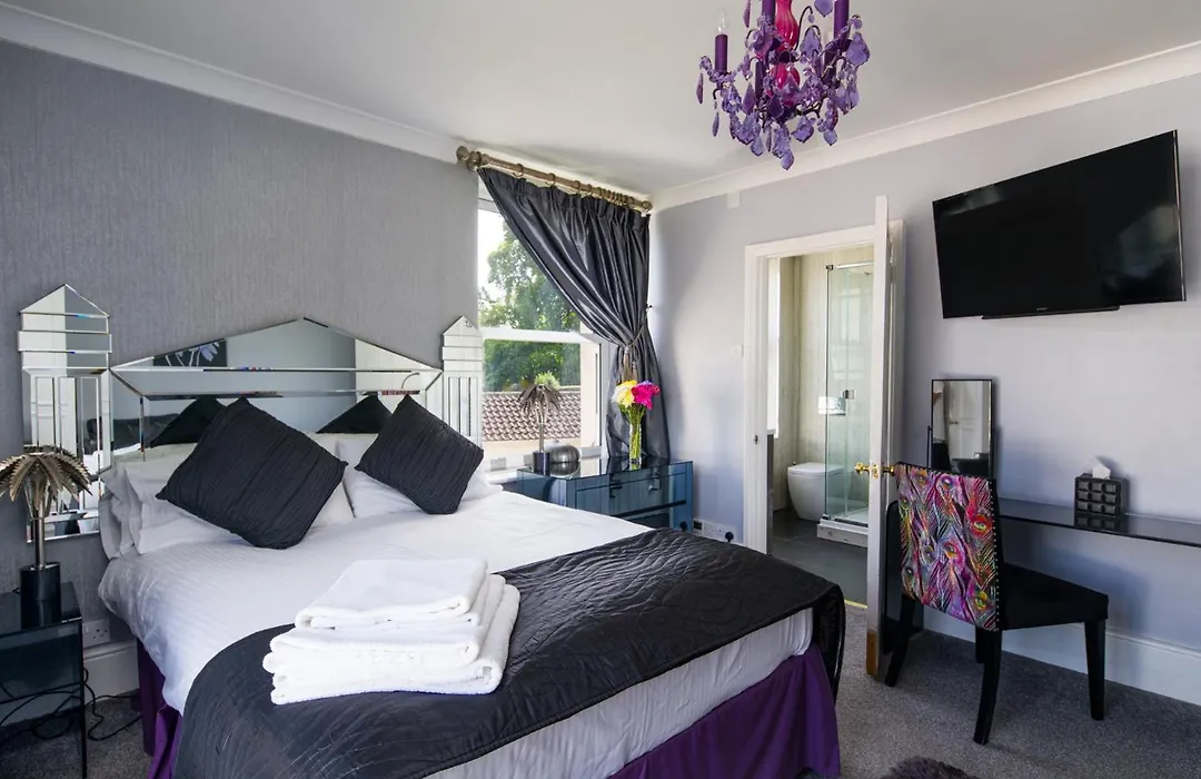 Westwood Guest House-1