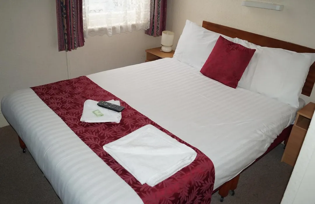Vernon Hotel-1