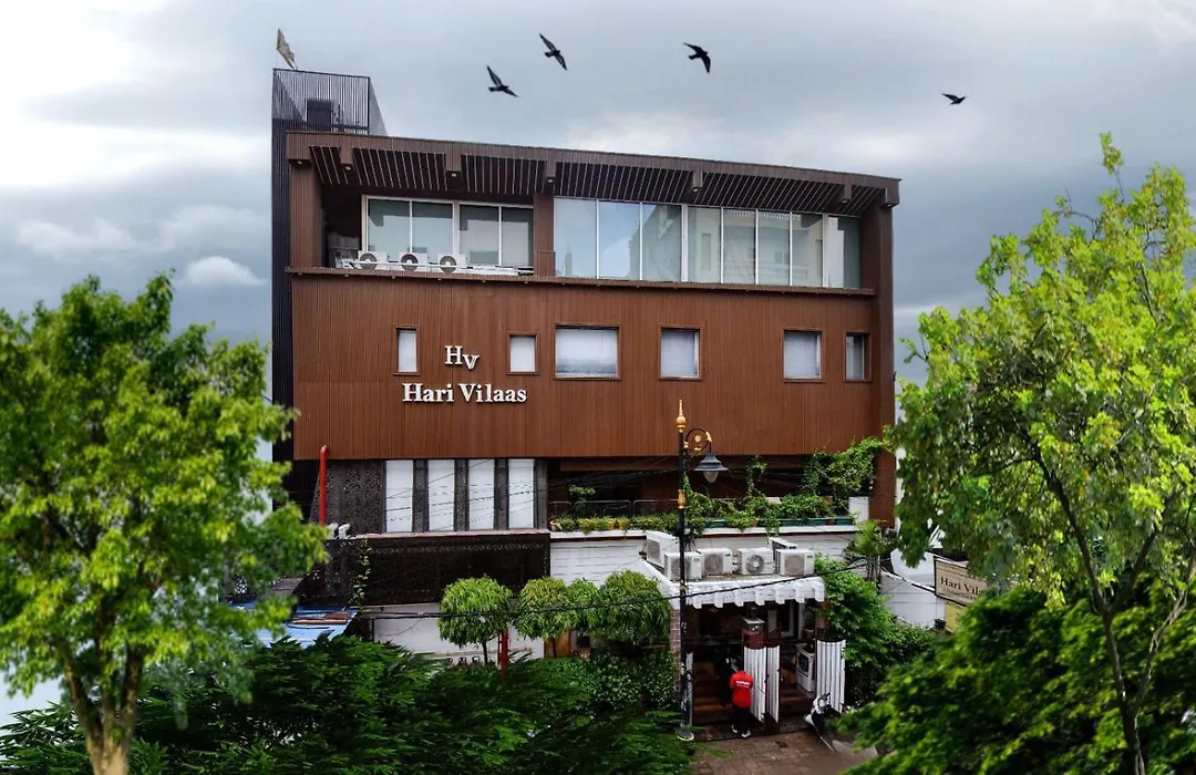 Hotel Hari Vilaas-1