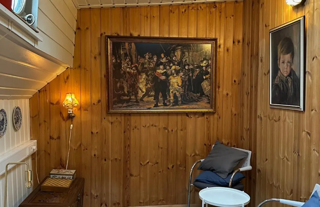 Houseboat De Cornelia-1