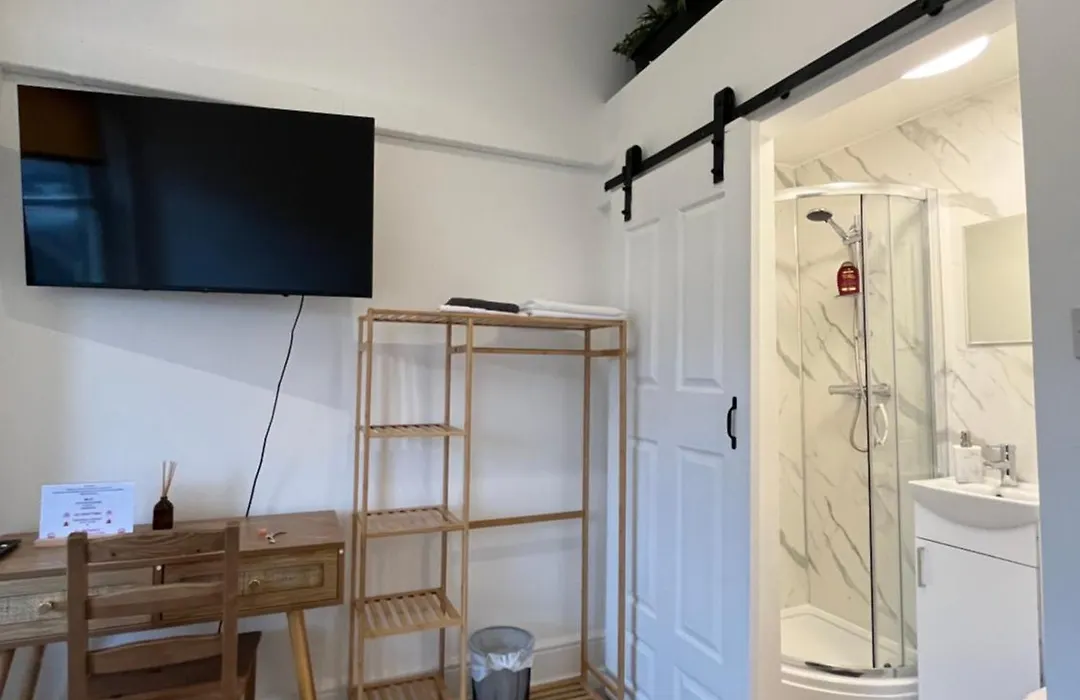 Camden Bnb-1