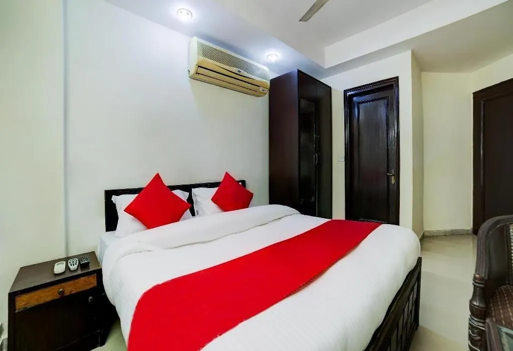 Hotel Sant Nagar-1