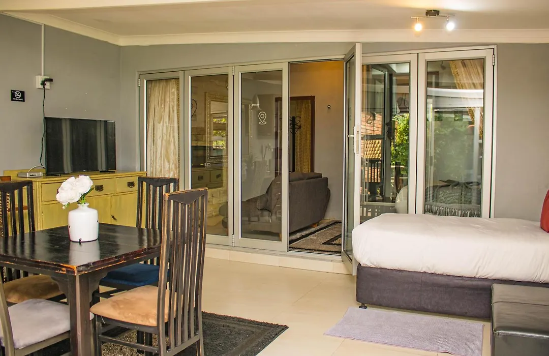 Hutten Heights Lodge By Ilawu-1